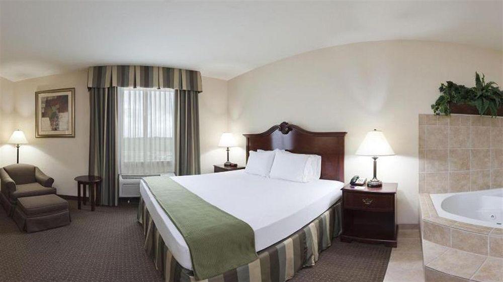Holiday Inn Express Hotel & Suites Woodward Hwy 270 By Ihg Eksteriør bilde