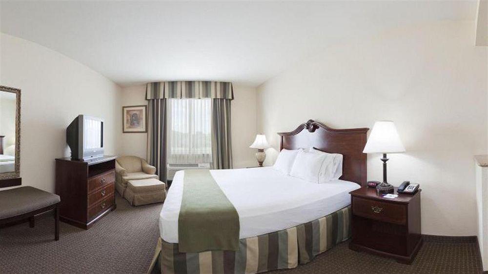 Holiday Inn Express Hotel & Suites Woodward Hwy 270 By Ihg Eksteriør bilde