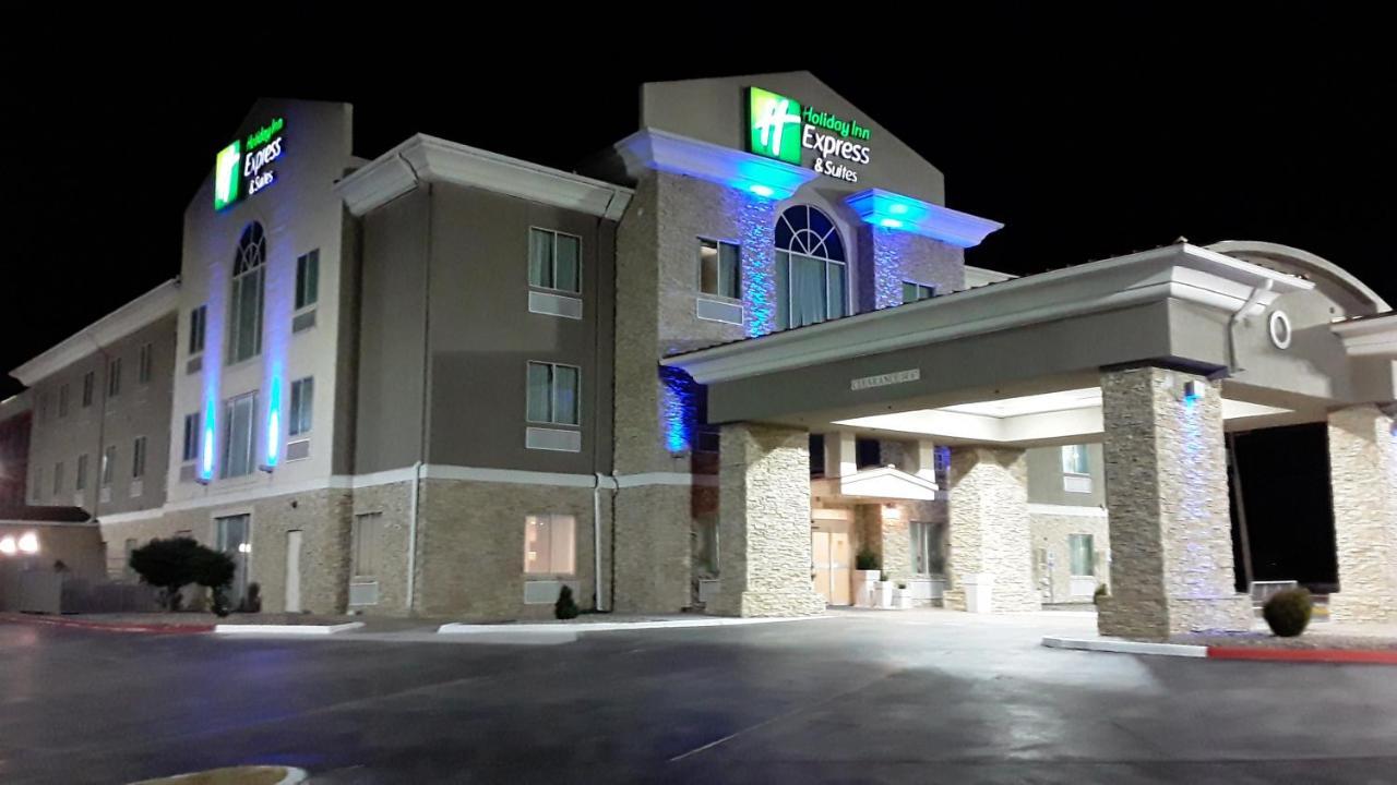 Holiday Inn Express Hotel & Suites Woodward Hwy 270 By Ihg Eksteriør bilde