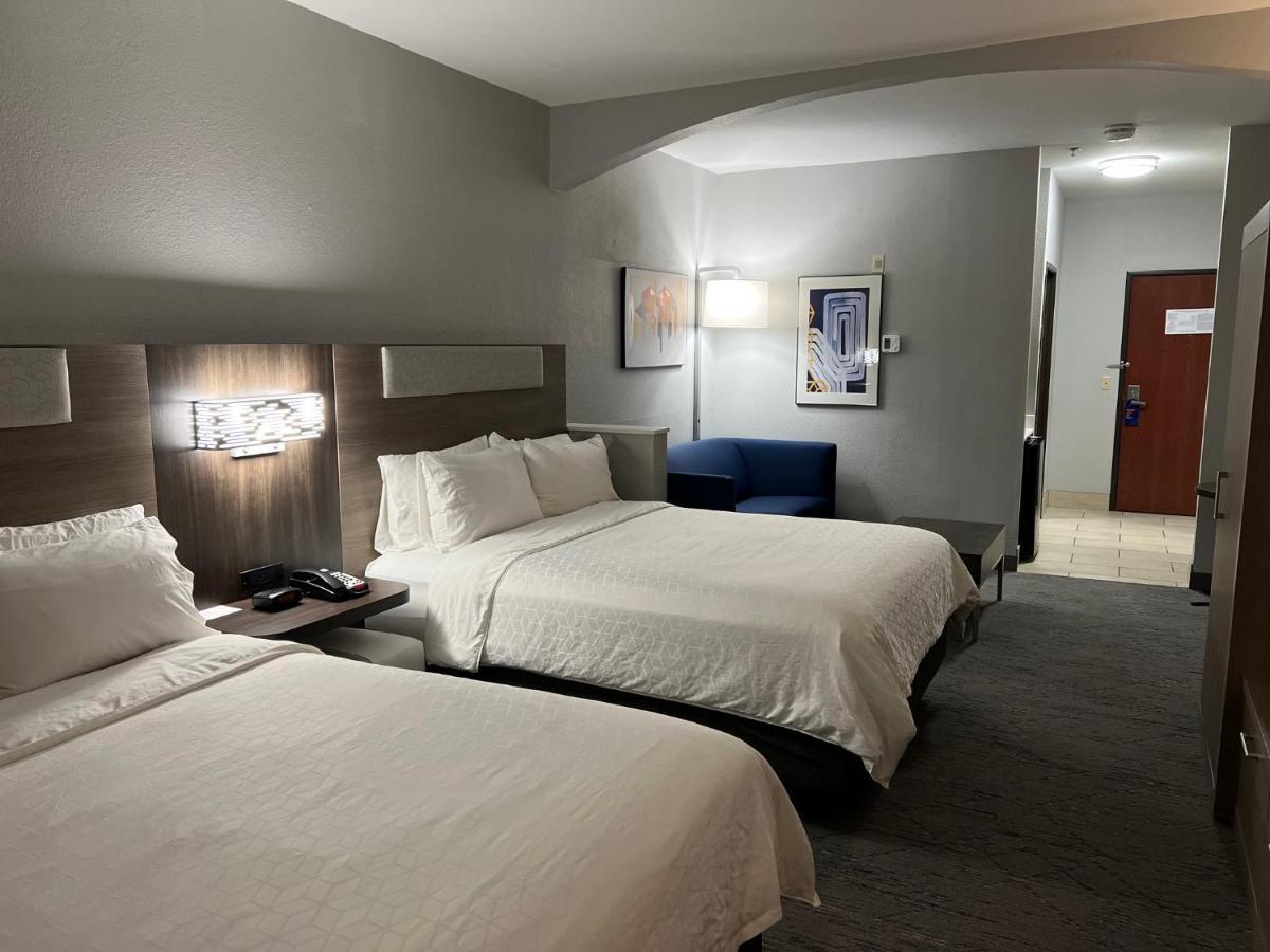 Holiday Inn Express Hotel & Suites Woodward Hwy 270 By Ihg Eksteriør bilde