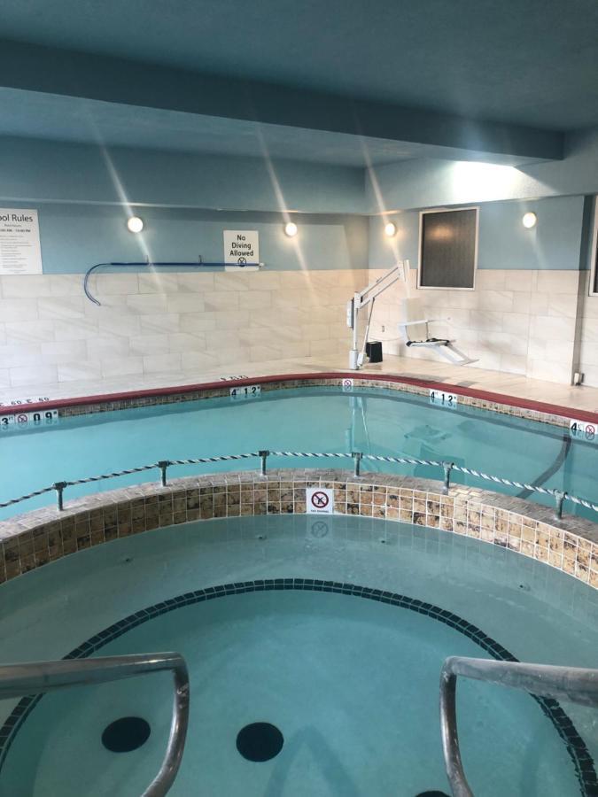 Holiday Inn Express Hotel & Suites Woodward Hwy 270 By Ihg Eksteriør bilde
