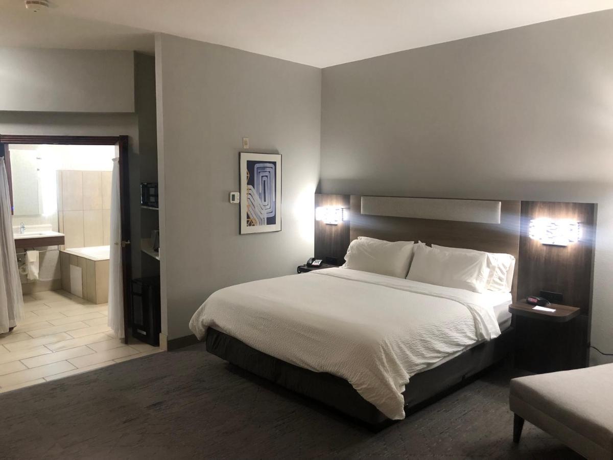 Holiday Inn Express Hotel & Suites Woodward Hwy 270 By Ihg Eksteriør bilde