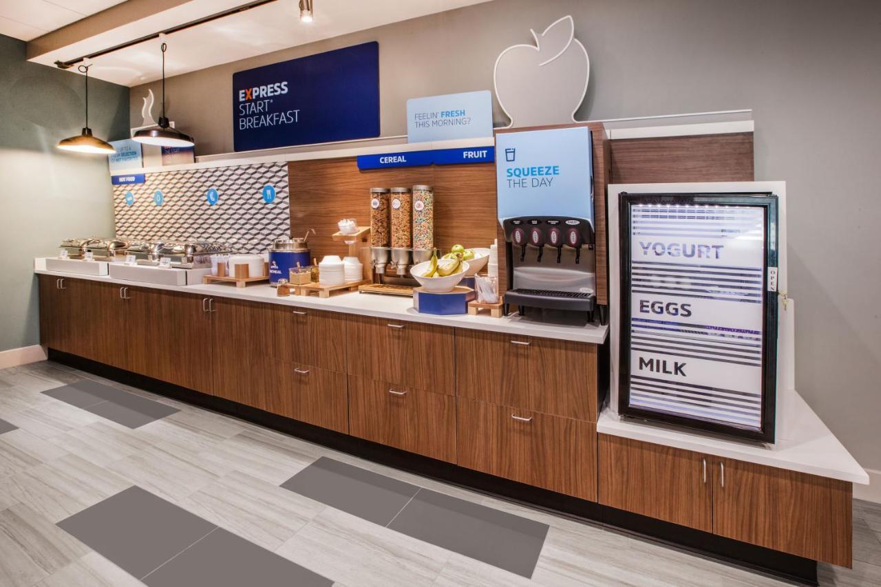 Holiday Inn Express Hotel & Suites Woodward Hwy 270 By Ihg Eksteriør bilde